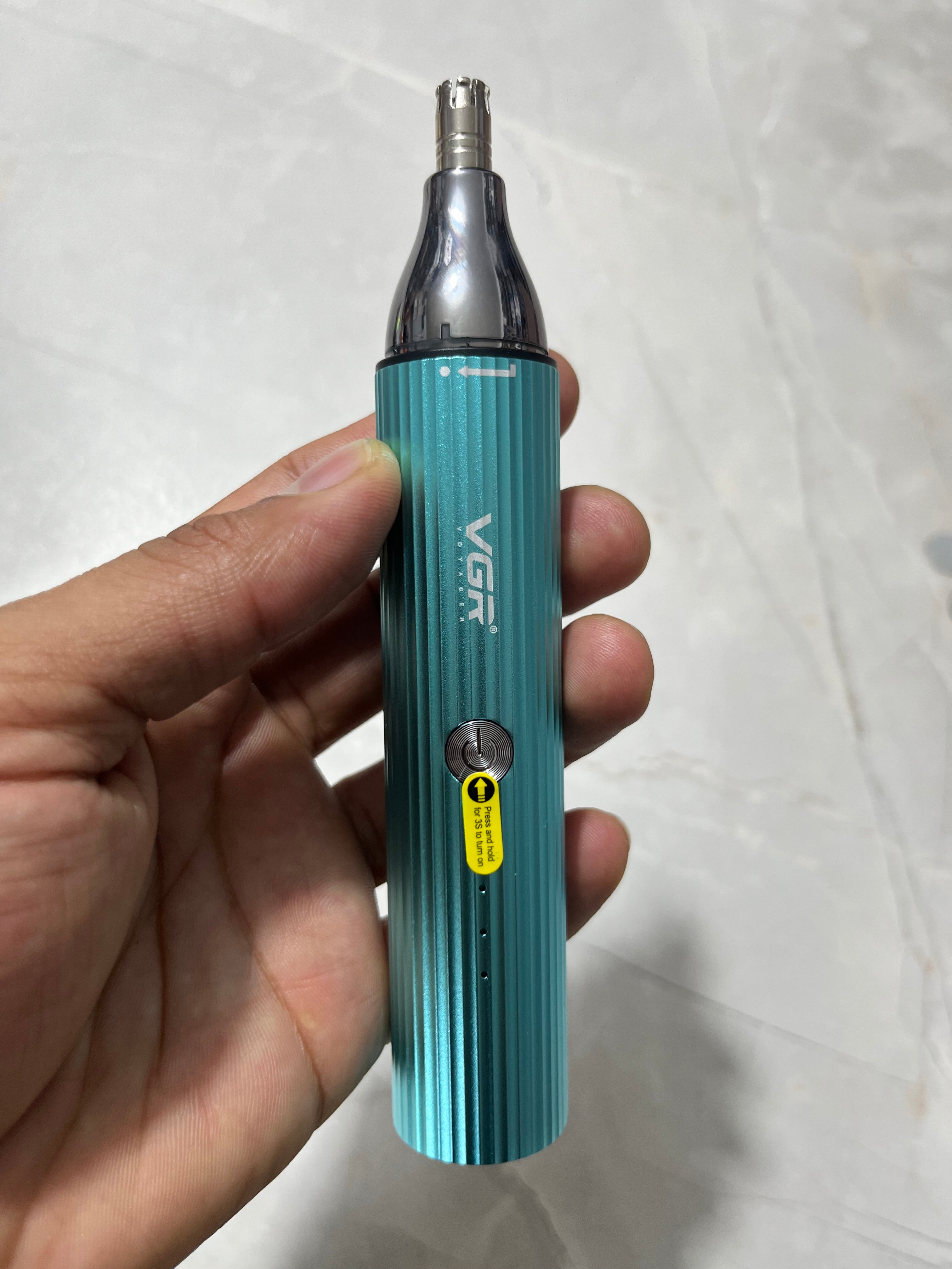 Rasurador de nariz VGR 630 - 4 en 1